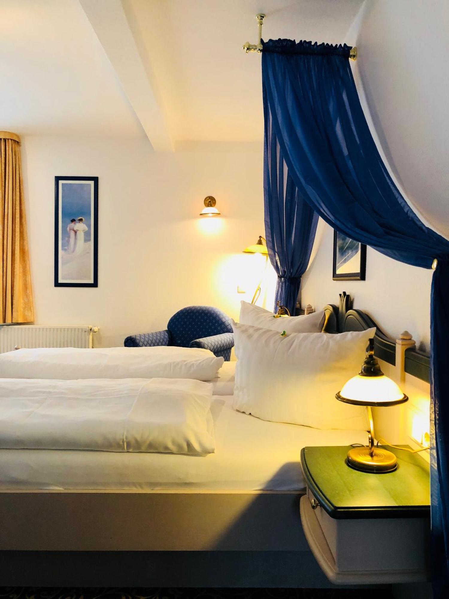 Waldhaus Oelper Hotel Брауншвайг Екстериор снимка