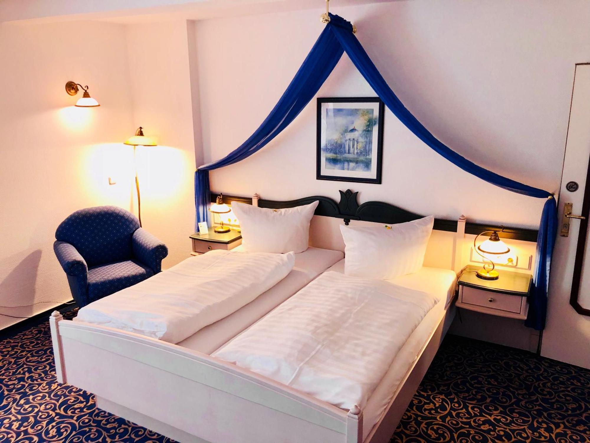 Waldhaus Oelper Hotel Брауншвайг Екстериор снимка