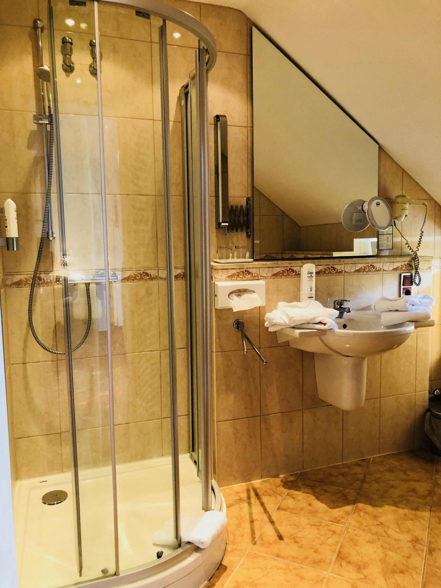 Waldhaus Oelper Hotel Брауншвайг Екстериор снимка